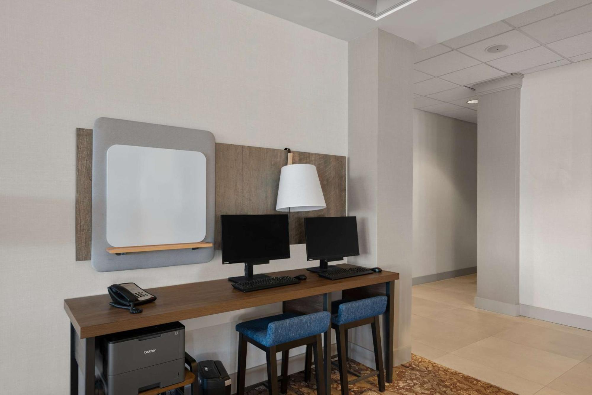 Hilton Garden Inn Omaha East/Council Bluffs Exterior foto
